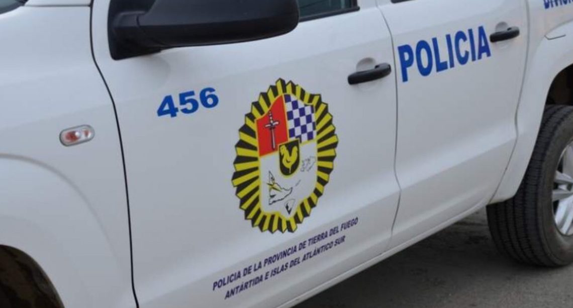Mujer dejó solos a sus pequeños hijos para salir a robar por el barrio de Chacra XIII Mujer dejó solos a sus pequeños hijos para salir a robar por el barrio de Chacra XIII