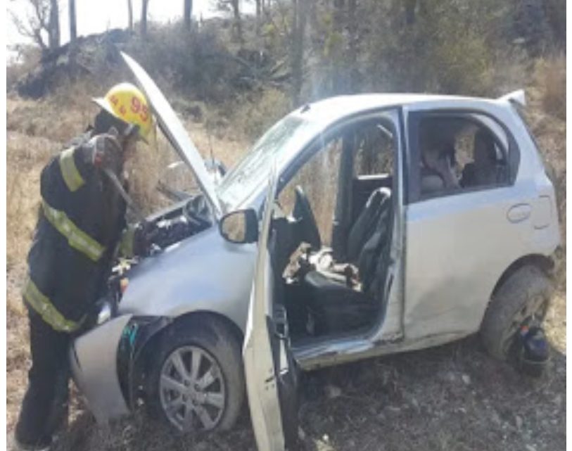 Vuelco en la Ruta 3 dos heridos en terapia Vuelco en la Ruta 3 dos heridos en terapia