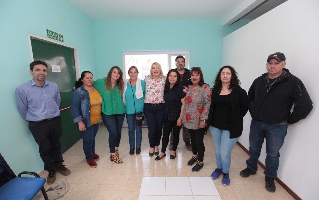 BERTONE JUNTO A VECINOS DE TOLHUIN BERTONE JUNTO A VECINOS DE TOLHUIN