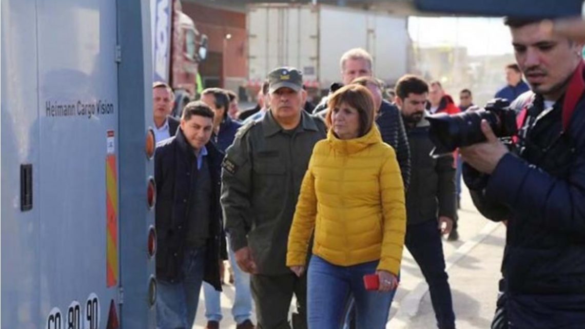 Bullrich: “No podemos parar un segundo en la lucha contra el narcotráfico” Bullrich: “No podemos parar un segundo en la lucha contra el narcotráfico”
