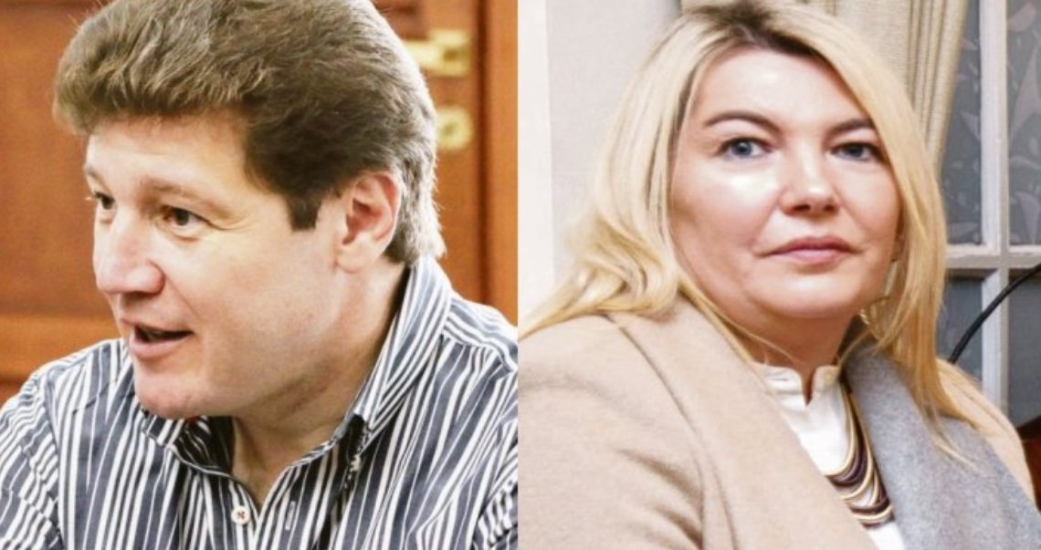 Bertone volvió a insistirle a Melella para acordar una reunión de trabajo conjunto Bertone volvió a insistirle a Melella para acordar una reunión de trabajo conjunto