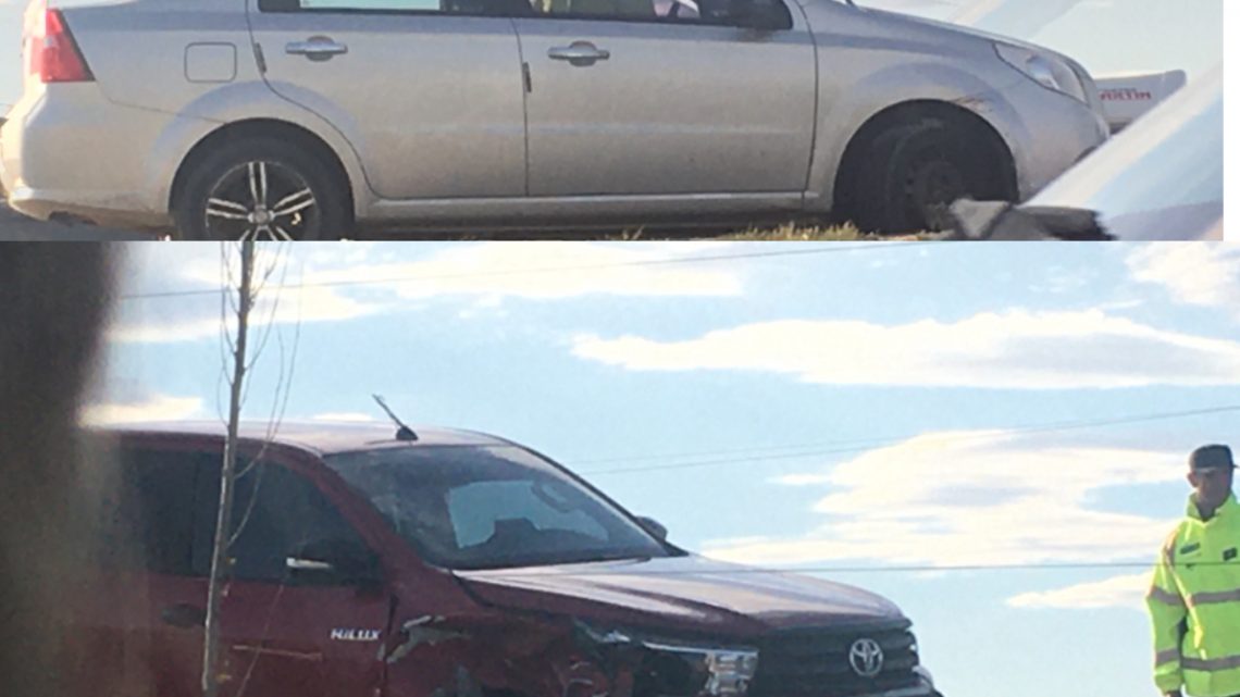 Giro en U y provocó un accidente Giro en U y provocó un accidente