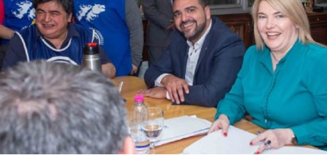 A Días De Dejar La Gobernación, Ahora Bertone Otorga Derechos A Estatales A Días De Dejar La Gobernación, Ahora Bertone Otorga Derechos A Estatales