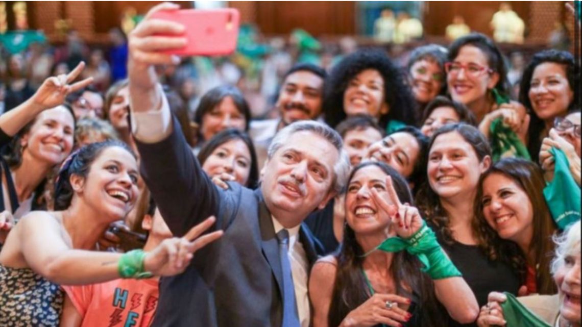 Alberto Fernández confirmó que impulsará la legalización del aborto Alberto Fernández confirmó que impulsará la legalización del aborto