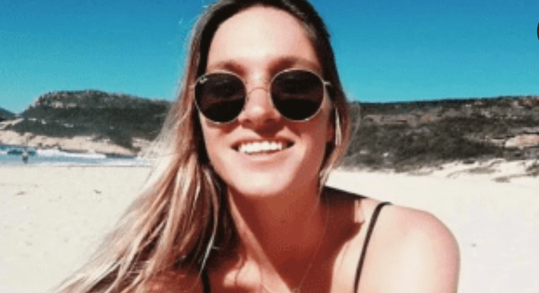 Escándalo: Maestra “Supermodelo” Tuvo Sexo Con Cinco Alumnos En Prestigiosa Escuela Escándalo: Maestra “Supermodelo” Tuvo Sexo Con Cinco Alumnos En Prestigiosa Escuela