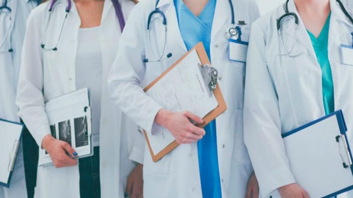 El ministerio de salud lanza convocatoria para médicos residentes El ministerio de salud lanza convocatoria para médicos residentes