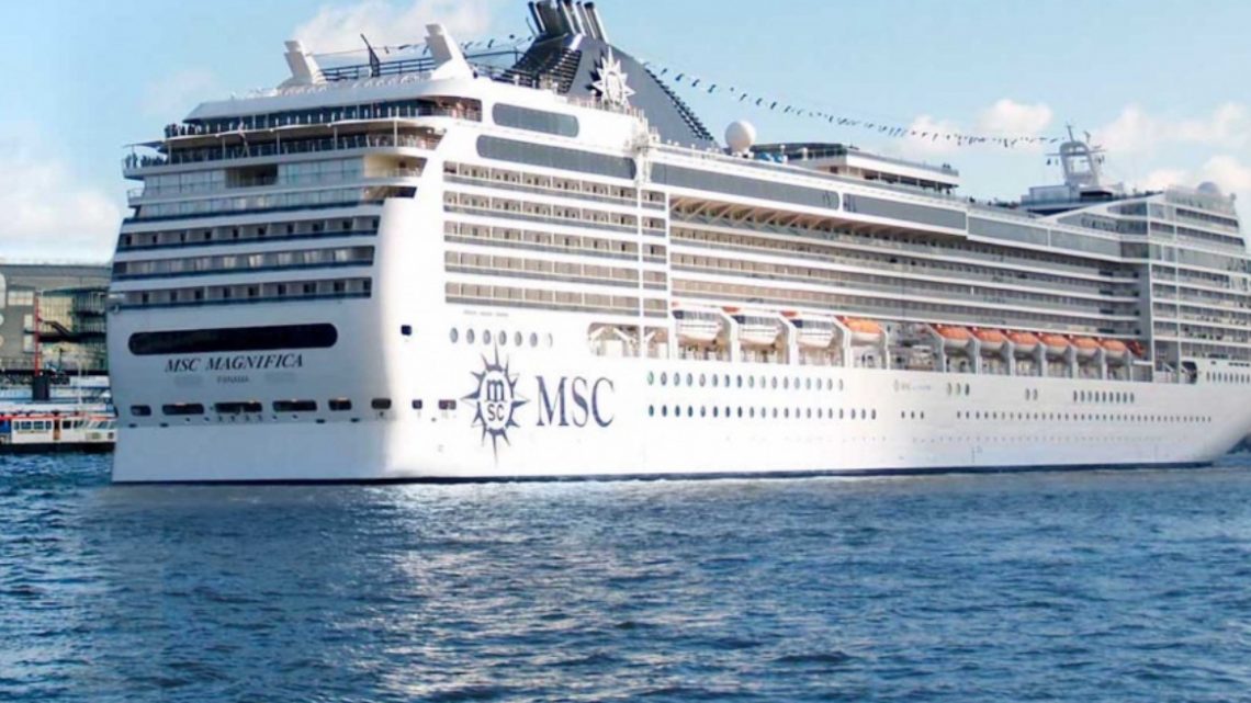 Ushuaia se prepara para recibir al ‘Magnifica’, el crucero que recorrerá el mundo en 116 días Ushuaia se prepara para recibir al ‘Magnifica’, el crucero que recorrerá el mundo en 116 días