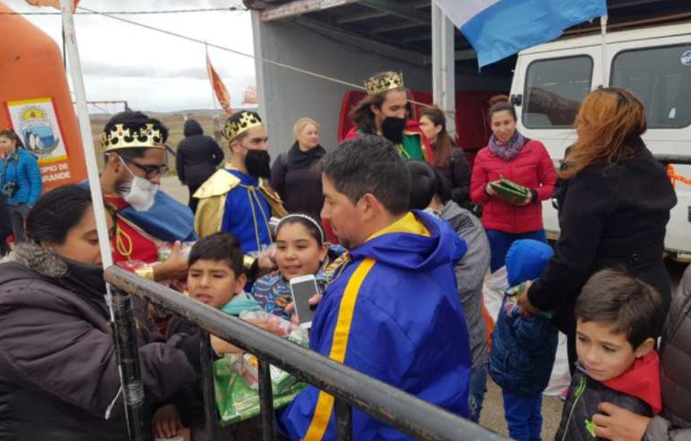 Este sábado, tarde de fiesta con los Reyes Magos en el Autódromo Este sábado, tarde de fiesta con los Reyes Magos en el Autódromo