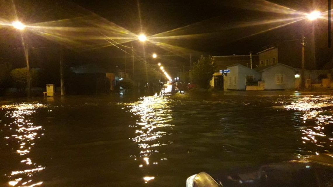 Intensas lluvias en Río Grande: Hubo más de 30 llamadas de vecinos solicitando asistencia Intensas lluvias en Río Grande: Hubo más de 30 llamadas de vecinos solicitando asistencia