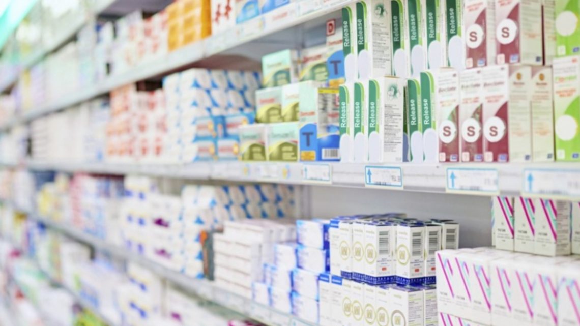 Farmacias comenzaron a cortar servicios a OSEF Farmacias comenzaron a cortar servicios a OSEF