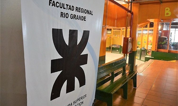 EL GOBERNADOR GUSTAVO MELELLA HA SIDO MAL ASESORADO: Desde UTN Criticaron El Manejo De La Crisis Por Parte Del Gobierno Provincial EL GOBERNADOR GUSTAVO MELELLA HA SIDO MAL ASESORADO: Desde UTN Criticaron El Manejo De La Crisis Por Parte Del Gobierno Provincial