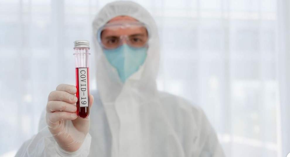 El científico argentino que desde Israel participa en el ensayo clínico de un fármaco contra el COVID-19 : “Esta droga podría frenar el tsunami que provoca el coronavirus en el organismo” El científico argentino que desde Israel participa en el ensayo clínico de un fármaco contra el COVID-19 : “Esta droga podría frenar el tsunami que provoca el coronavirus en el organismo”