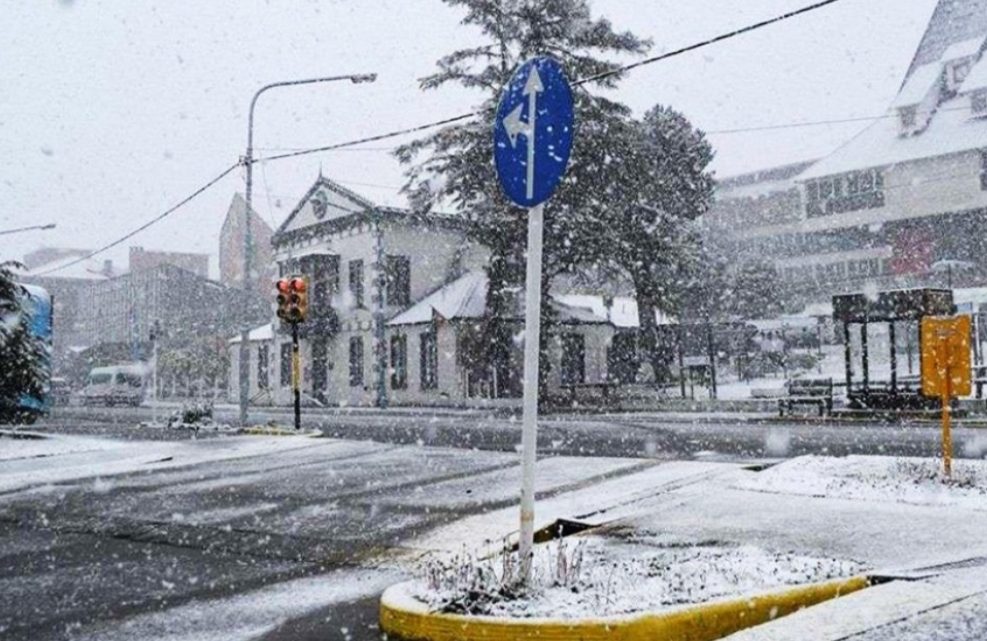 Pronostican Nevadas En Ushuaia Y Viento Frío En Río Grande Según El Último Pronóstico Pronostican Nevadas En Ushuaia Y Viento Frío En Río Grande Según El Último Pronóstico