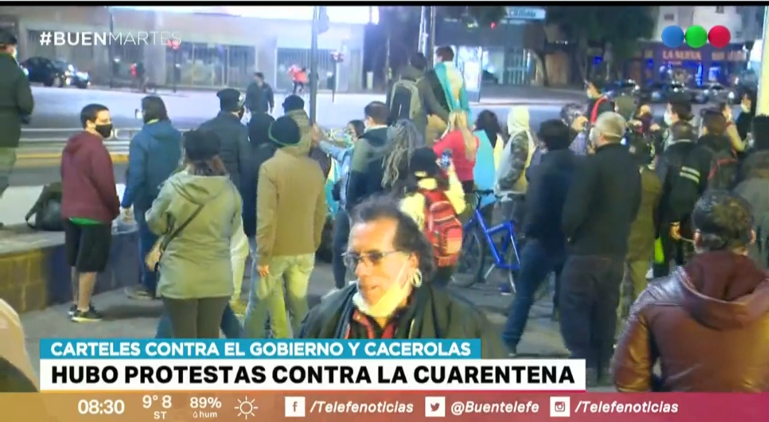 Marcharon a Plaza de Mayo en contra la cuarentena Marcharon a Plaza de Mayo en contra la cuarentena