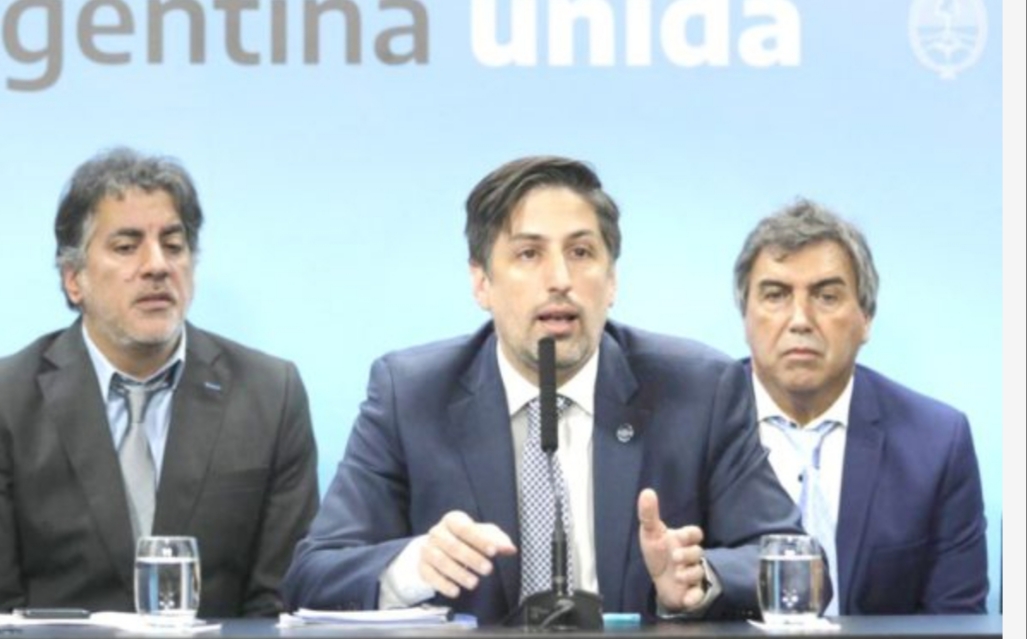 Coronavirus y escuelas: un calendario especial para los estudiantes que terminan la secundaria Coronavirus y escuelas: un calendario especial para los estudiantes que terminan la secundaria