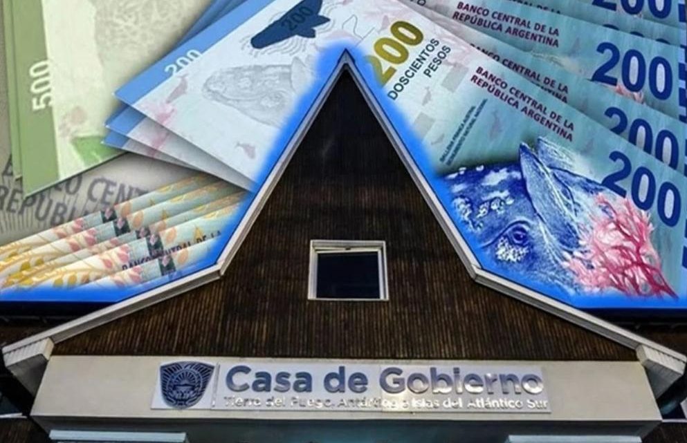 Aguinaldo estatales lo cobran la proxima semana, segun anuncio el gobernador. Aguinaldo estatales lo cobran la proxima semana, segun anuncio el gobernador.