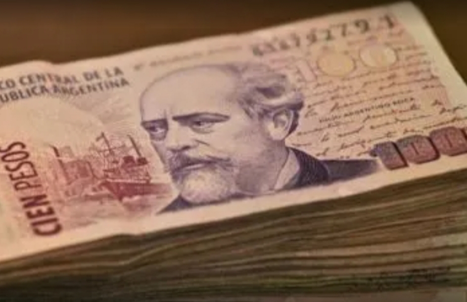 Habrán cambios por los feriados: conocé qué día te toca cobrar el bono de 10 mil pesos Habrán cambios por los feriados: conocé qué día te toca cobrar el bono de 10 mil pesos