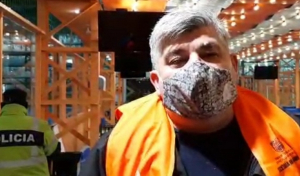 Clausuran otro gimansio, ahora en Ushuaia: jugaban un picadito Clausuran otro gimansio, ahora en Ushuaia: jugaban un picadito