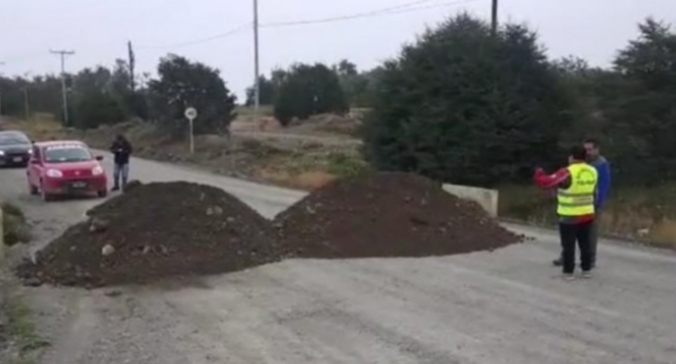 Tolhuin prohíbe el ingreso de personas de Río Grande Tolhuin prohíbe el ingreso de personas de Río Grande