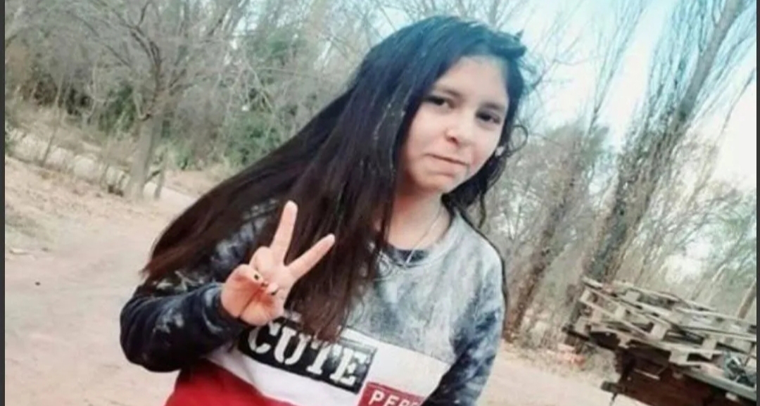 Se metió en la casa de la vecina por la ventana, intentó violarla y la mató a puñaladas Se metió en la casa de la vecina por la ventana, intentó violarla y la mató a puñaladas