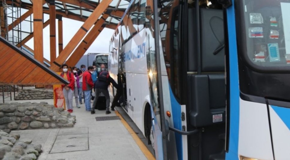 Riograndenses que lleguen en vuelos humanitarios deberán cumplir la cuarentena en un hotel de Ushuaia Riograndenses que lleguen en vuelos humanitarios deberán cumplir la cuarentena en un hotel de Ushuaia