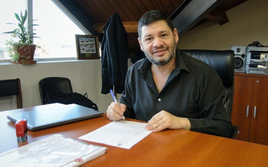 EL MUNICIPIO DE USHUAIA CONCURRIRÁ A LA COMISIÓN DE SEGUIMIENTO DE LA COPARTICIPACIÓN DEL CONCEJO DELIBERANTE EL MUNICIPIO DE USHUAIA CONCURRIRÁ A LA COMISIÓN DE SEGUIMIENTO DE LA COPARTICIPACIÓN DEL CONCEJO DELIBERANTE