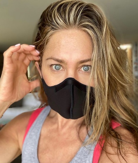“Háganlo por sus familias”, la impactante foto que publicó Jennifer Aniston para concientizar sobre el uso de tapabocas “Háganlo por sus familias”, la impactante foto que publicó Jennifer Aniston para concientizar sobre el uso de tapabocas