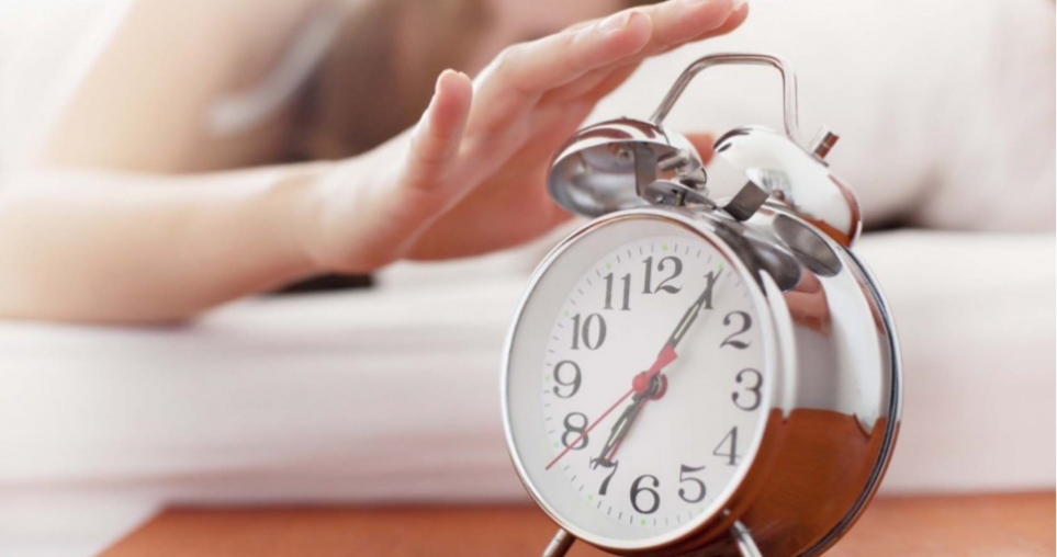 A las personas más inteligentes les cuesta levantarse temprano, según estudio A las personas más inteligentes les cuesta levantarse temprano, según estudio