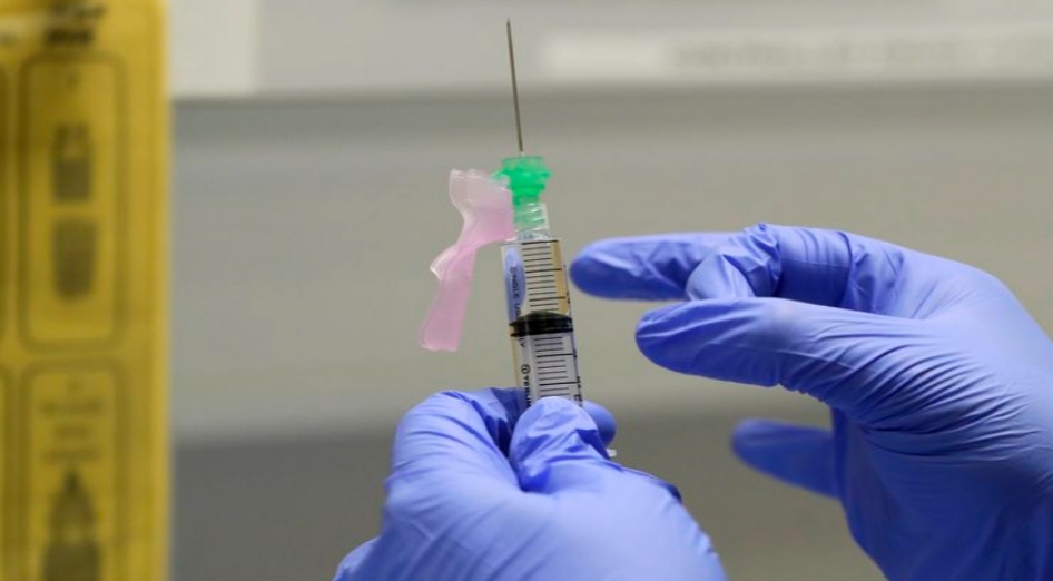 Coronavirus: aseguran que la vacuna de Oxford genera una “sólida respuesta inmune” en adultos mayores