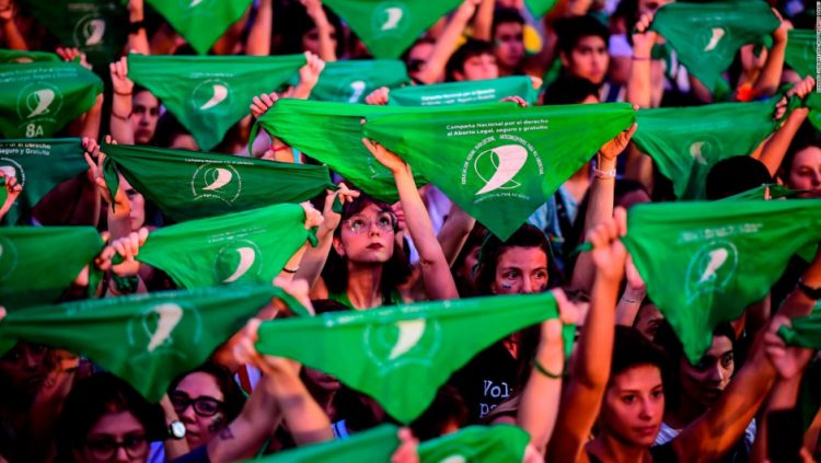Alberto Fernández, sobre el aborto: “Es un compromiso que he tomado y los compromisos los cumplo” Alberto Fernández, sobre el aborto: “Es un compromiso que he tomado y los compromisos los cumplo”