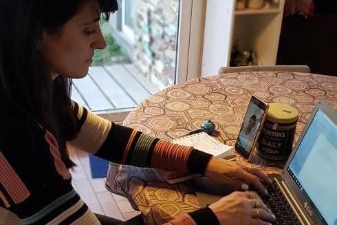 LA SECRETARÍA DE LA MUJER Y ATENCIÓN AL VECINO DEFINIERON ACCIONES PARA EL ABORDAJE DE POSIBLES CASOS DE VIOLENCIA DE GÉNERO LA SECRETARÍA DE LA MUJER Y ATENCIÓN AL VECINO DEFINIERON ACCIONES PARA EL ABORDAJE DE POSIBLES CASOS DE VIOLENCIA DE GÉNERO