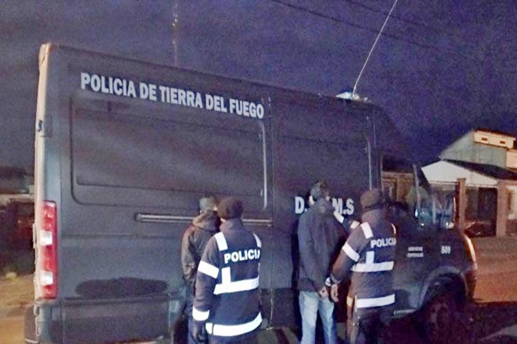 En Ushuaia 13 detenidos en diferentes operativos policiales
