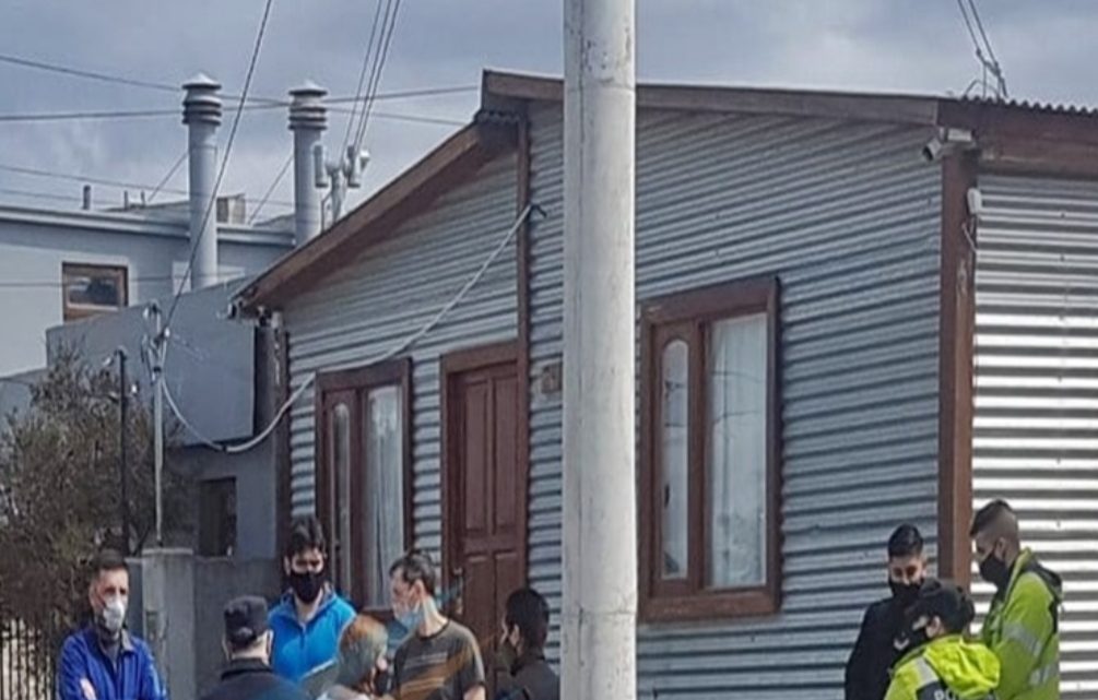 Policia detenido por denuncia de abuso sexual de su pareja Policia detenido por denuncia de abuso sexual de su pareja