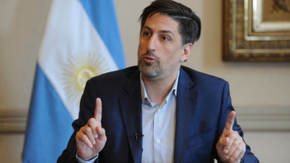 Trotta ratificó el inicio del ciclo lectivo de 2021 en marzo Trotta ratificó el inicio del ciclo lectivo de 2021 en marzo