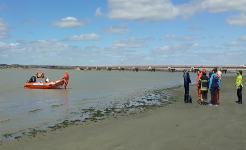 Se cayo de la moto de agua y debio ser rescatado por Prefectura Se cayo de la moto de agua y debio ser rescatado por Prefectura