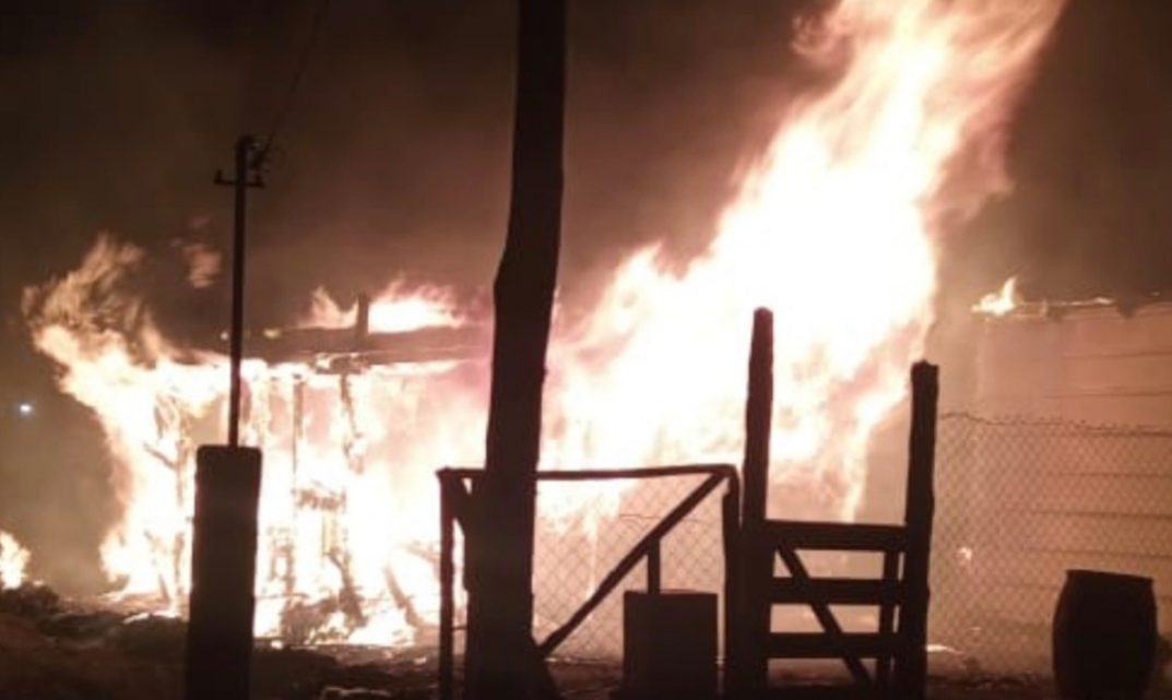 Vecino murió en un trágico incendio en la Margen Sur Vecino murió en un trágico incendio en la Margen Sur