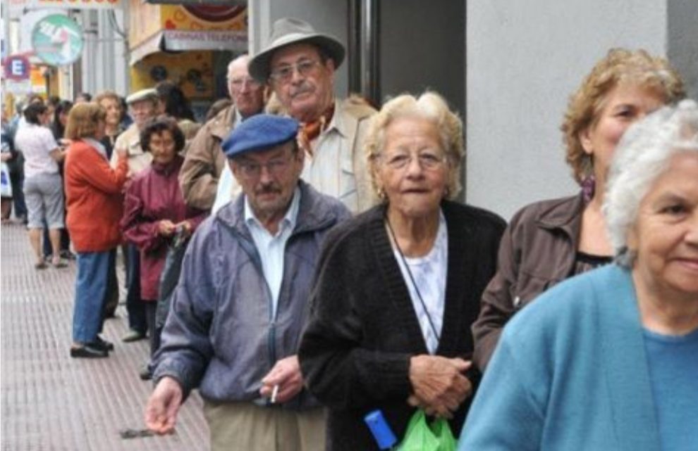 Más personas sin aportes podrán jubilarse: se vendría una nueva moratoria Más personas sin aportes podrán jubilarse: se vendría una nueva moratoria