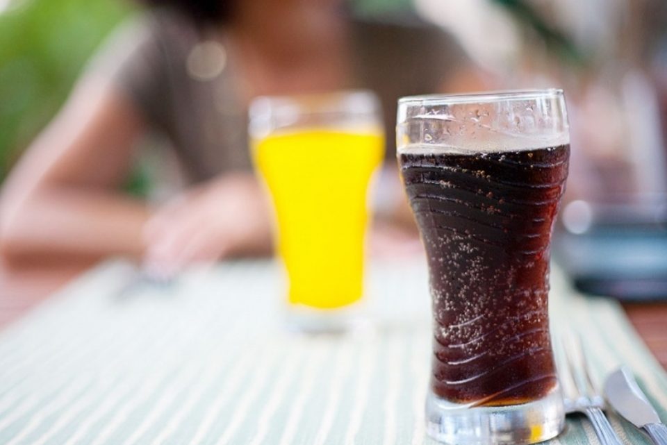 Por el consumo de bebidas azucaradas, más de 800 mil argentinos se enferman por año Por el consumo de bebidas azucaradas, más de 800 mil argentinos se enferman por año