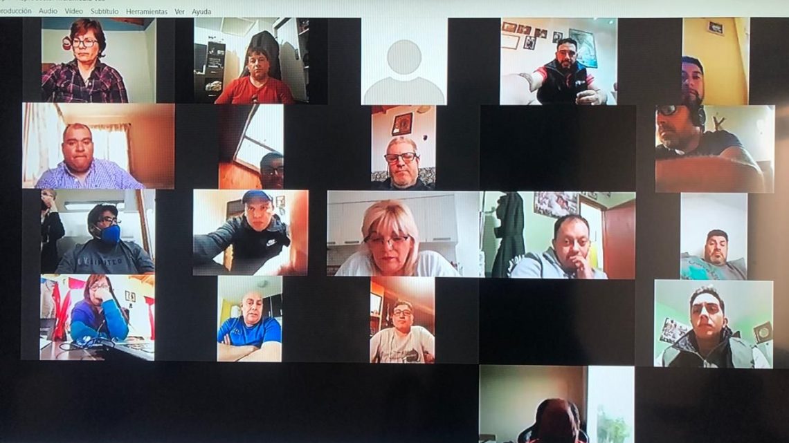 VUOTO Y RECALDE MANTUVIERON UN ENCUENTRO CON LOS SINDICATOS DE LA PROVINCIA VUOTO Y RECALDE MANTUVIERON UN ENCUENTRO CON LOS SINDICATOS DE LA PROVINCIA