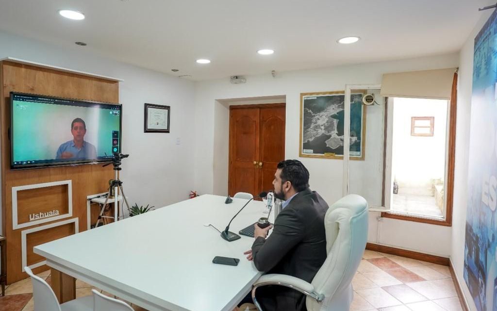 MINISTRO DEL INTERIOR WADO DE PEDRO FELICITÓ A WALTER VUOTO POR LA PROCLAMACIÓN COMO PRESIDENTE DEL PJ MINISTRO DEL INTERIOR WADO DE PEDRO FELICITÓ A WALTER VUOTO POR LA PROCLAMACIÓN COMO PRESIDENTE DEL PJ