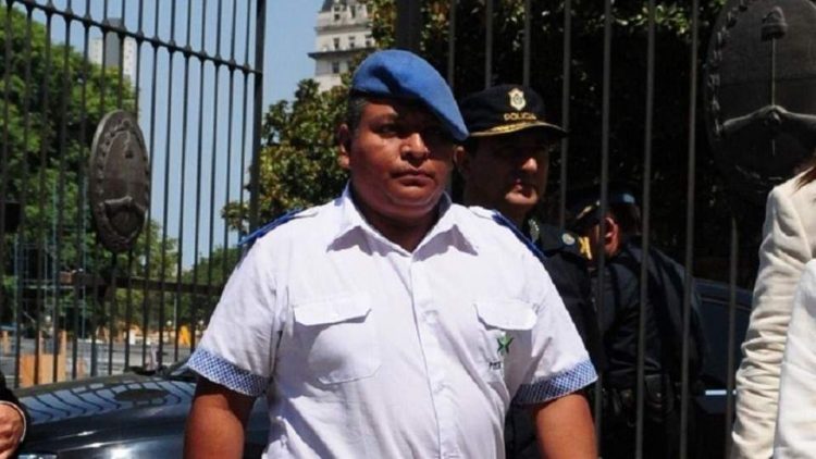 Caso Chocobar: la madre del ladrón asesinado pidió que el policía reciba “una sanción adecuada” Caso Chocobar: la madre del ladrón asesinado pidió que el policía reciba “una sanción adecuada”
