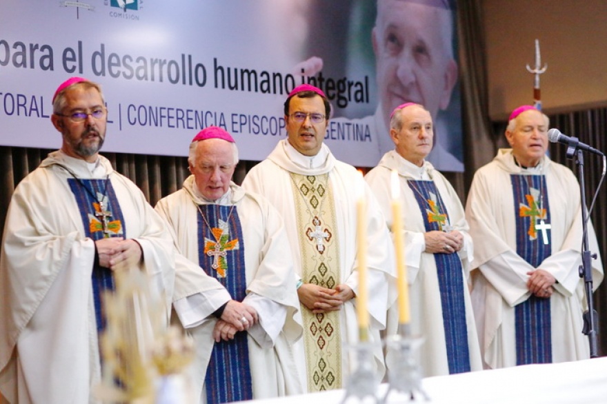 La Iglesia llama a una jornada de oración el 8 de diciembre antes del debate de la ley del aborto La Iglesia llama a una jornada de oración el 8 de diciembre antes del debate de la ley del aborto