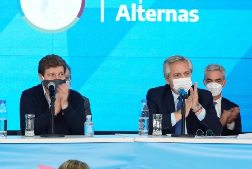 Viviendas, empleo e inversiones: Todos los anuncios del Presidente para Tierra del Fuego Viviendas, empleo e inversiones: Todos los anuncios del Presidente para Tierra del Fuego