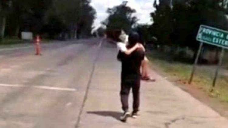 “Recen por ella”: desolador pedido de la mamá de Abigail “Recen por ella”: desolador pedido de la mamá de Abigail
