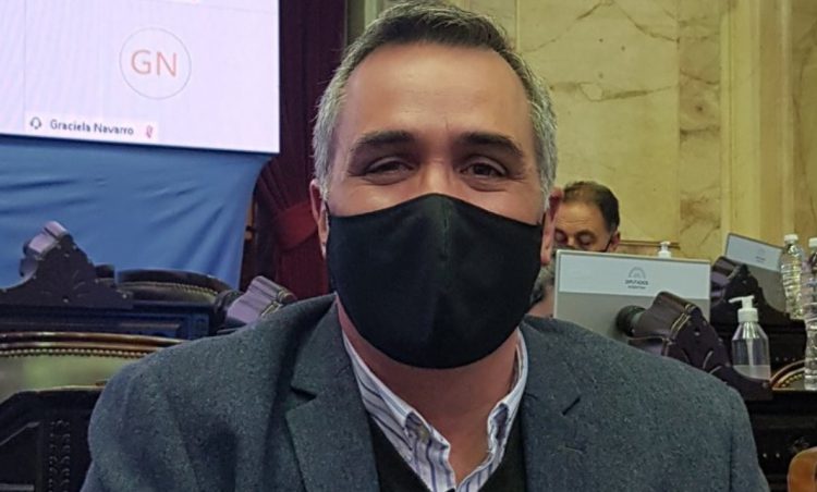 Un diputado propuso la pena de muerte para asesinos y violadores de menores Un diputado propuso la pena de muerte para asesinos y violadores de menores