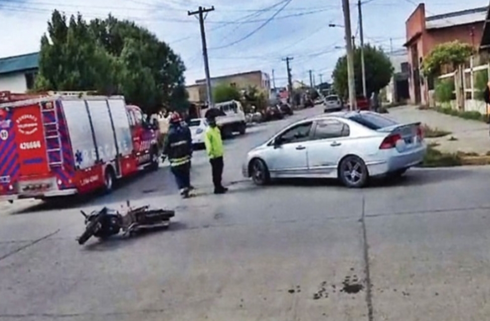 Choque, un motociclista trasladado al Hospital Choque, un motociclista trasladado al Hospital