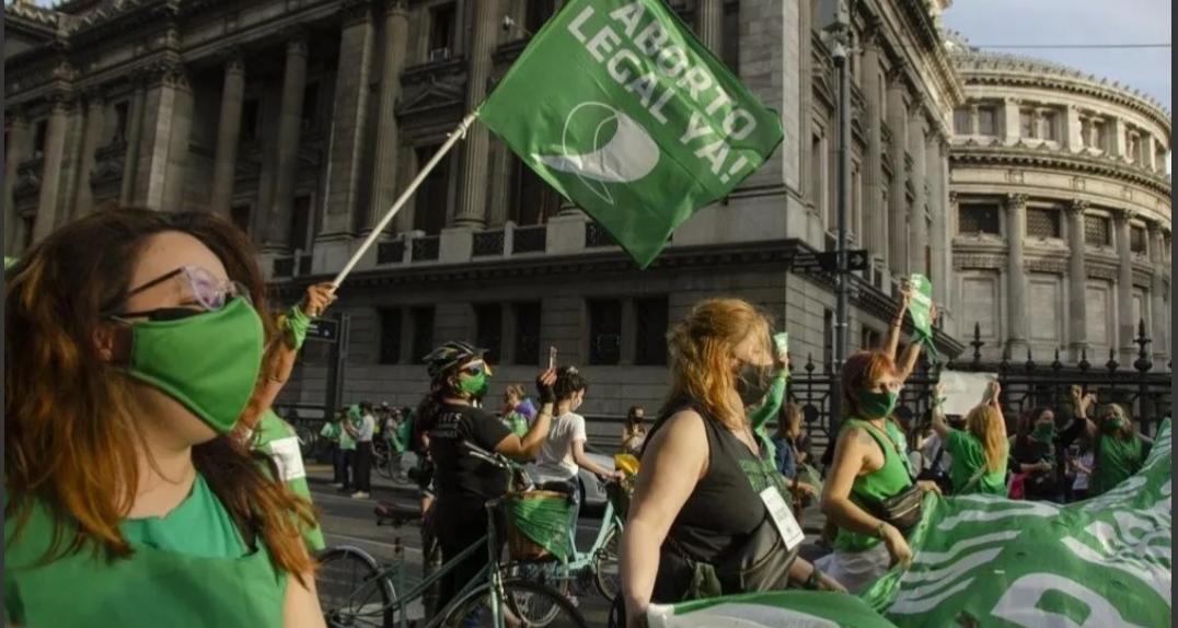 El aborto legal entrará en vigencia a partir del 24 de enero El aborto legal entrará en vigencia a partir del 24 de enero