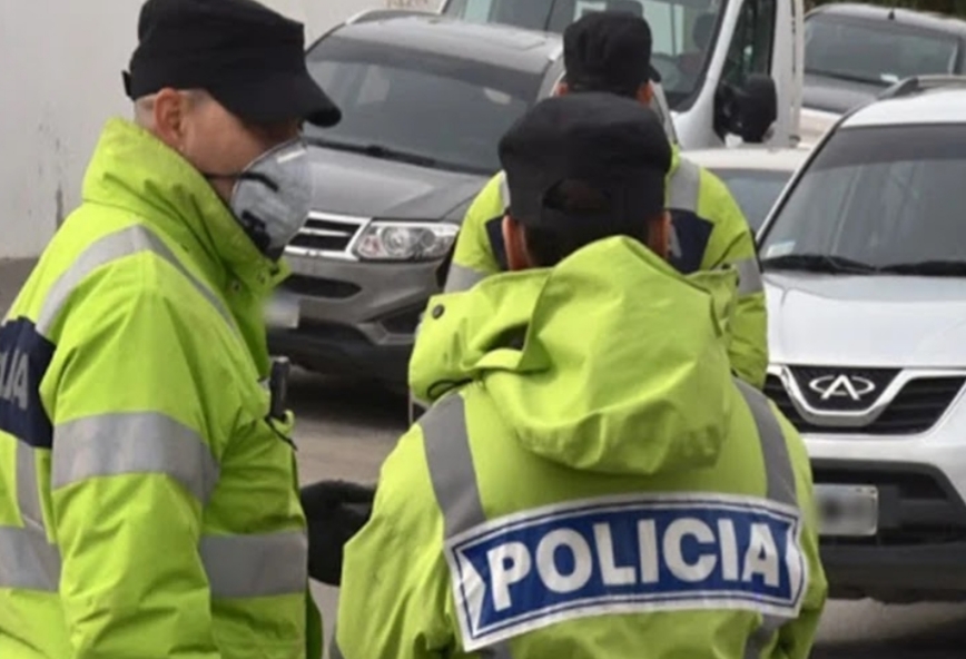 Un hombre denunció que le robaron cheques por $4 millones y 3700 dólares Un hombre denunció que le robaron cheques por $4 millones y 3700 dólares
