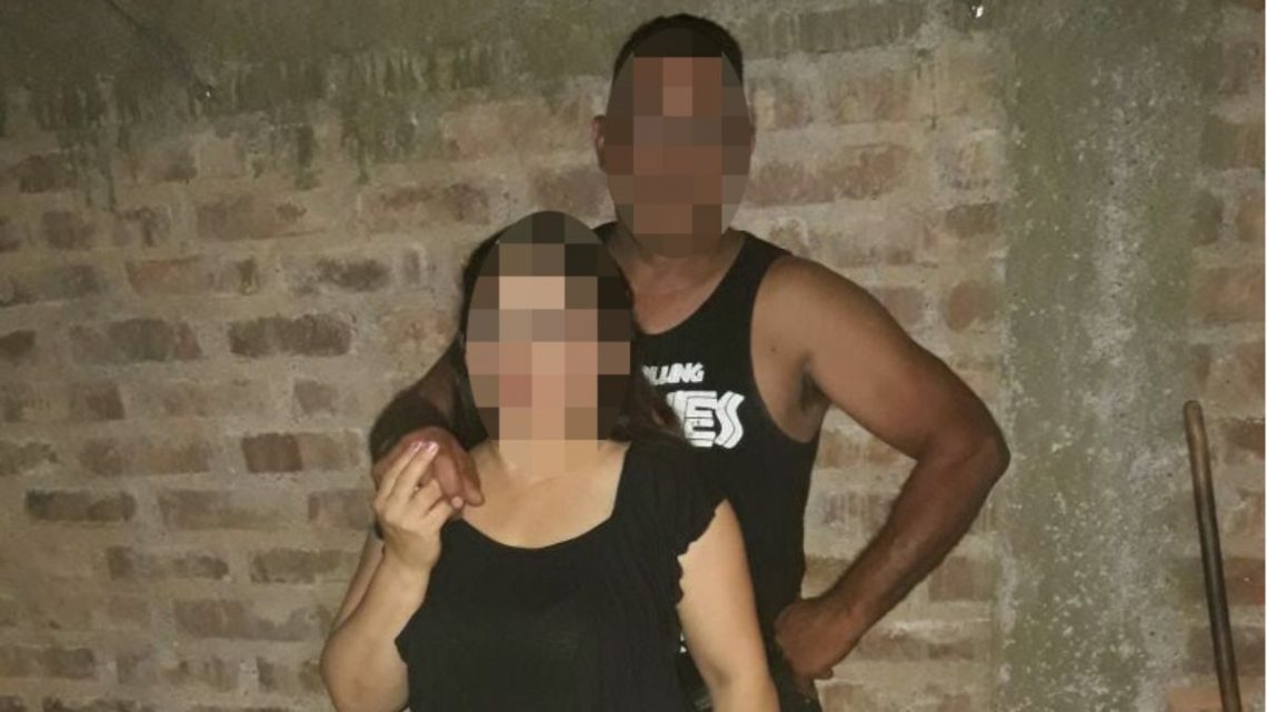 Sedaba a su hija para que su novio la violara: El caso que conmociona a una provincia Sedaba a su hija para que su novio la violara: El caso que conmociona a una provincia