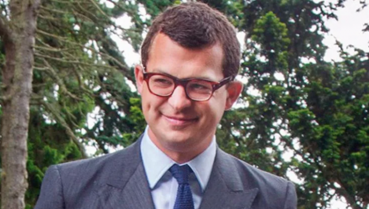 Acusan de abuso sexual al sobrino de la reina Isabel Acusan de abuso sexual al sobrino de la reina Isabel